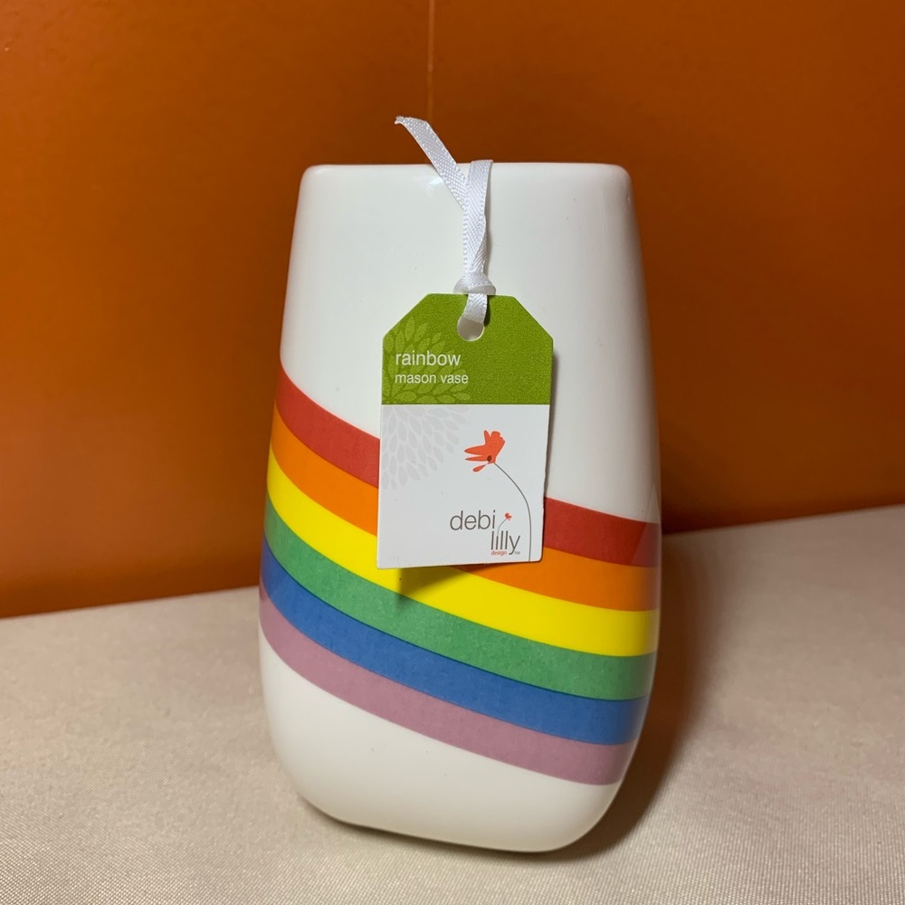 NWT Debi Lilly Ceramic Rainbow Vase